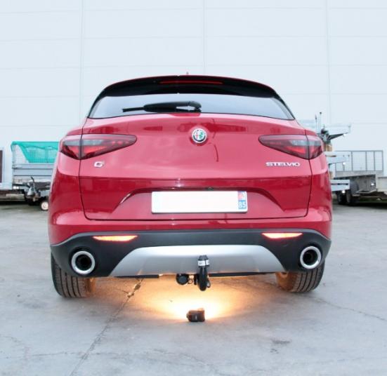 ATTELAGE ALFA ROMEO STELVIO