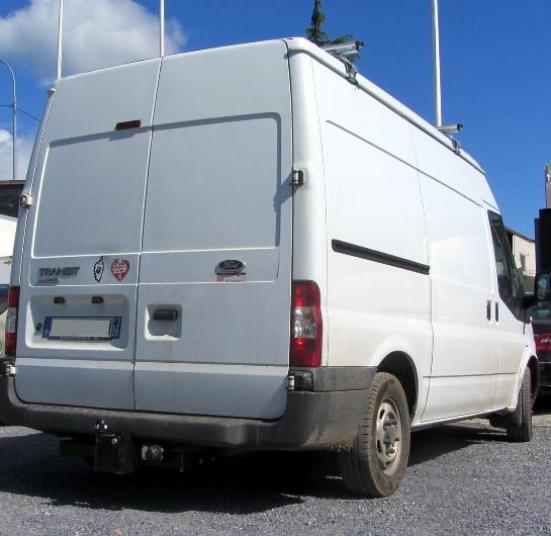 ATTELAGE FORD TRANSIT